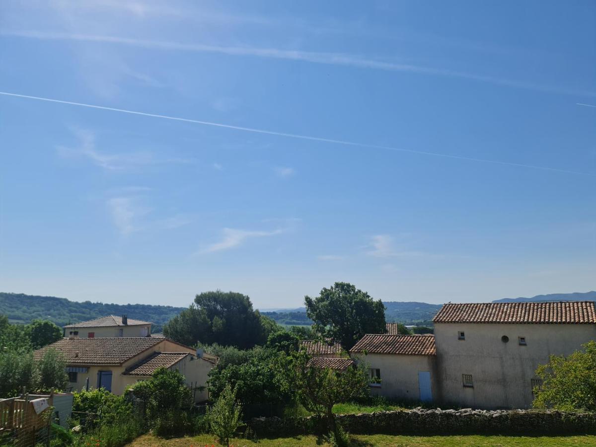 Le Gite De La Badassiere Forcalquier Exterior photo